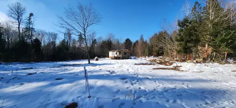 75 Varnum Pond Rd, Temple, ME 04984