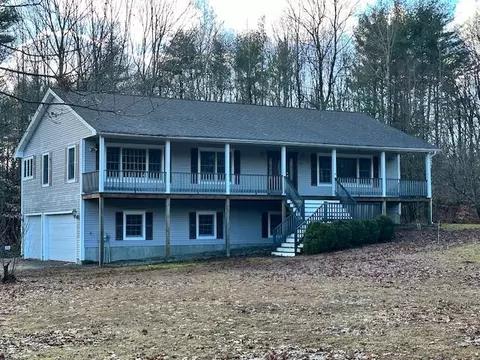 284 Sunset Rd, Springvale, ME 04083 photo 1