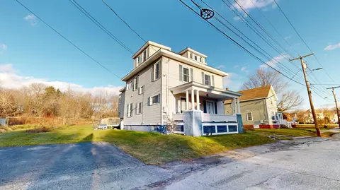 9 Libby Ave, Lewiston, ME 04240