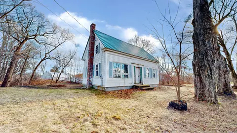 2748 Hallowell Rd, Litchfield, ME 04350