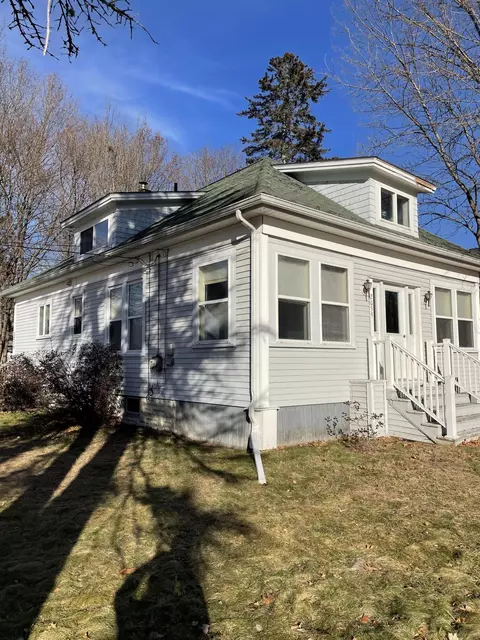 2039 N Belfast Ave, Augusta, ME 04330