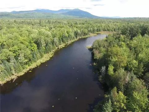 574 Salem Rd, Phillips, ME 04966