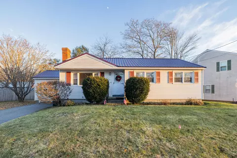18 Bernard Ave, Biddeford, ME 04005