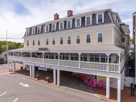 2 Beach St #9, York, ME 03909