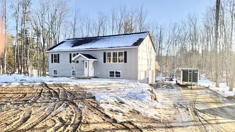 Map R8/36a Harry Howes Road, Sanford, ME 04073