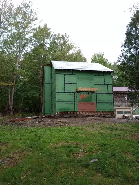 323 Oak Point Rd, Trenton, ME 04605