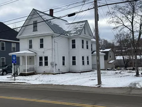 194 Katahdin Ave, Millinocket, ME 04462