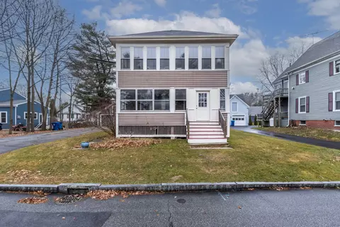 62 Devon St, Portland, ME 04102