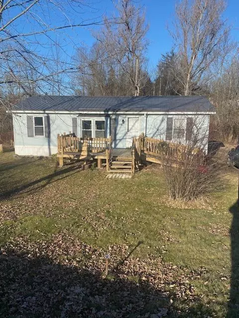 2 Scott Ave, Fairfield, ME 04937