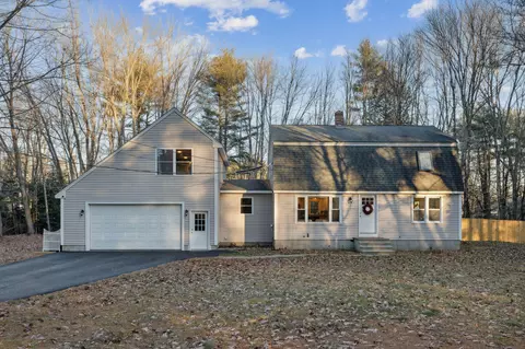 4 Allison Dr, Saco, ME 04072