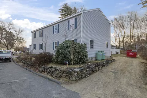 12-14 Macdougal St, Kittery, ME 03904