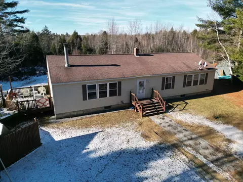 32 Cooley Rd, Washington, ME 04574