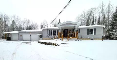 80 Moose Ridge Rd, Mapleton, ME 04757