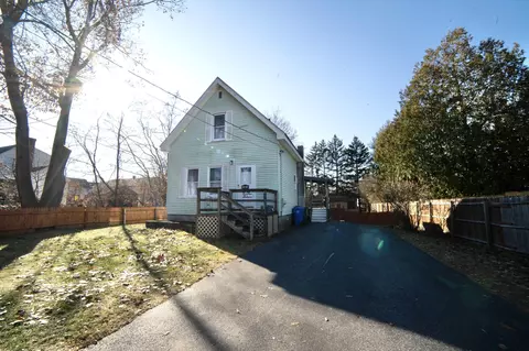 67 Cash St, South Portland, ME 04106