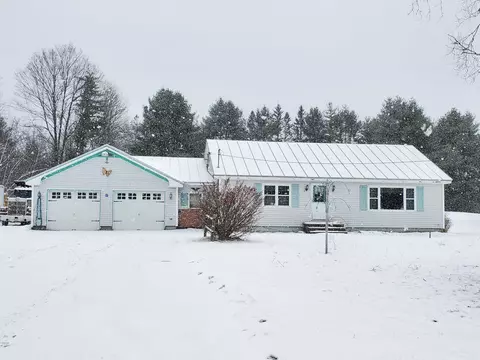127 S Main St, Athens, ME 04912