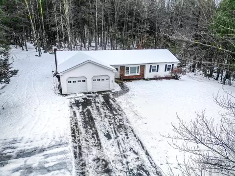 75 Ohio Hill Rd, Fairfield, ME 04937