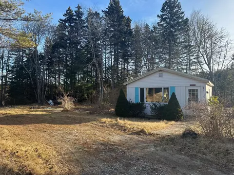 780 Hendricks Hill Rd, Southport, ME 04576