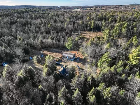 44 N Greenleaf Woods Ln, Litchfield, ME 04350