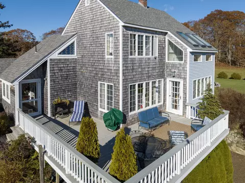 643 River Rd, Cushing, ME 04563
