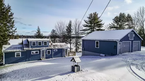 26 Worcester Way, Lincoln, ME 04457