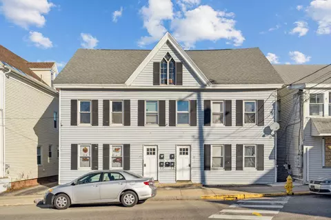 73 Pool St, Biddeford, ME 04005