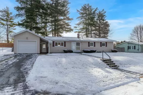 170 Randolph Dr, Bangor, ME 04401