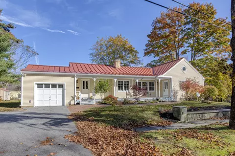 61 Adelbert St, South Portland, ME 04106