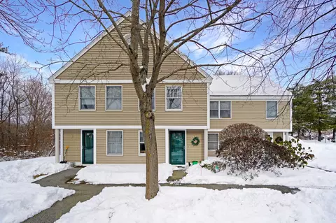 61 Glenridge Dr #61, Portland, ME 04102