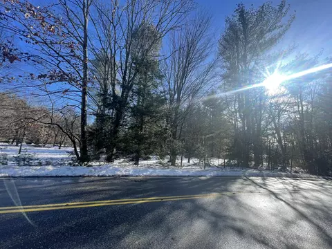 273 Beech Ridge Rd, Scarborough, ME 04074