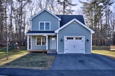 30 Belvedere Dr, Windham, ME 04062