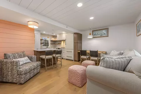 272 Mills Rd #7G, Kennebunkport, ME 04046