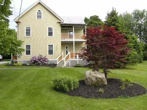 193 Cook St, Auburn, ME 04210