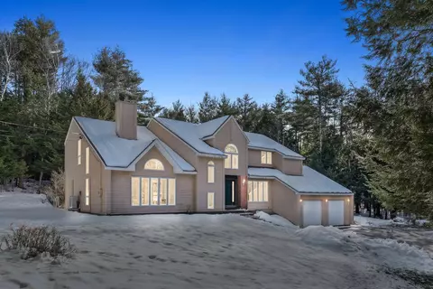 107 Rackley Dr, Greene, ME 04236