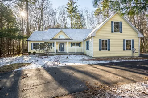 284 Pointed Fir Blvd E, Wells, ME 04090