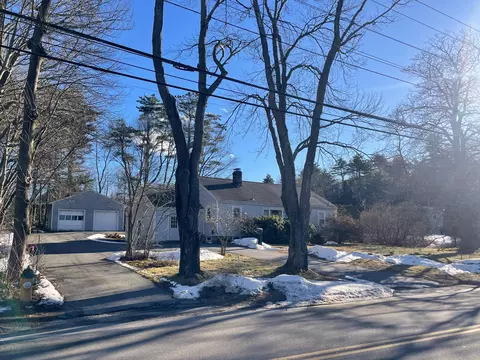 732 Highland Ave, South Portland, ME 04106