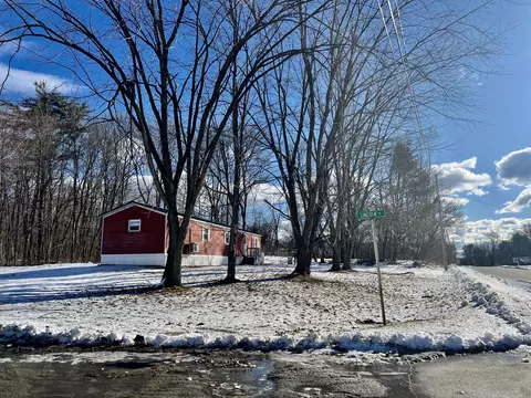 308 Lincoln St, Pittsfield, ME 04967
