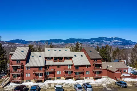 355 Mountainside Rd #355, Carrabassett Valley, ME 04947