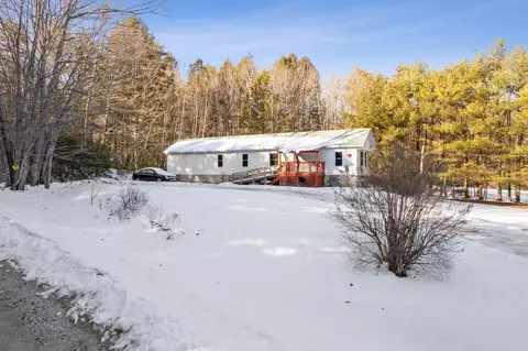31 Shiloh Pl, Baldwin, ME 04024