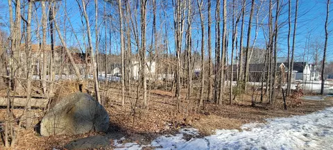 43 Barnet Ave, Waterville, ME 04901