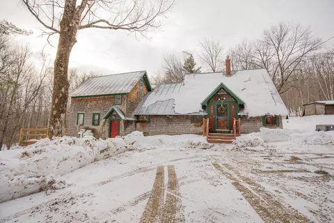 42 Jesse Ladd Rd, Vienna, ME 04360