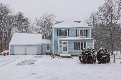 8 Summer St, Sanford, ME 04083