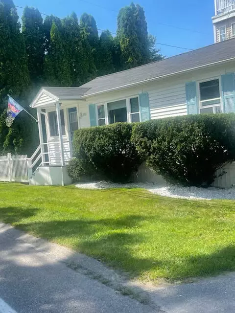310 Ridge Rd, York, ME 03909