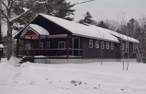 263 Hardscrabble Rd, Limington, ME 04049