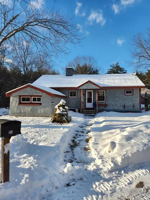 91 Whitten Hill Rd, Newfield, ME 04095