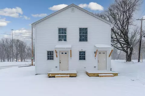 41 Lotts Dr, Windham, ME 04062