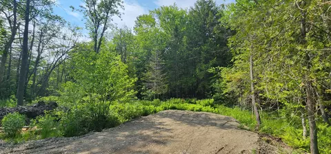 99 Waterville Rd, Belfast, ME 04915