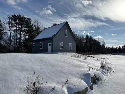 22 Denico Ln, Benton, ME 04901