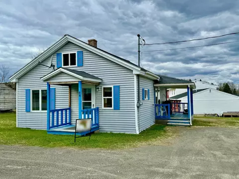 44 Albert St, Eagle Lake, ME 04739