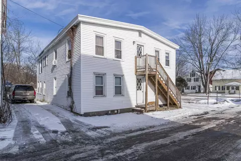 34 Maple St, Biddeford, ME 04005