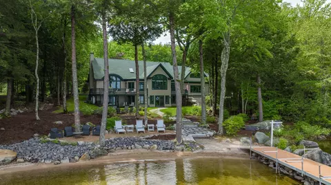 25 Rusty Rd, Raymond, ME 04071